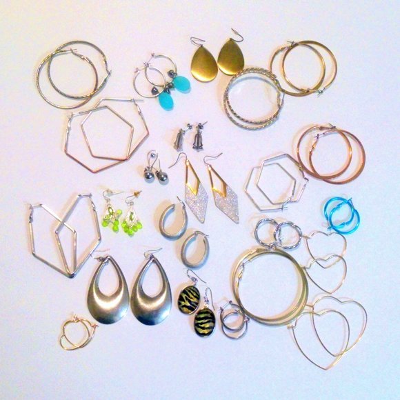 Lot of 24 Pair of Hoop and Drop Earrings - Picture 1 of 6